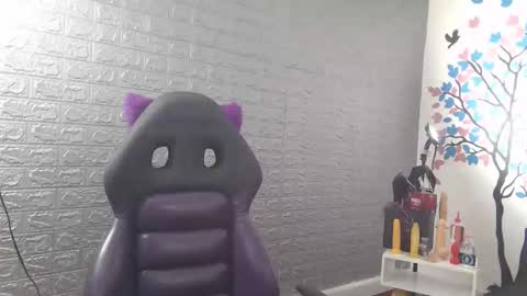 Snapshot of angierot2025 chatting on 10.12.25 angierot2025 online show from 10.12.25