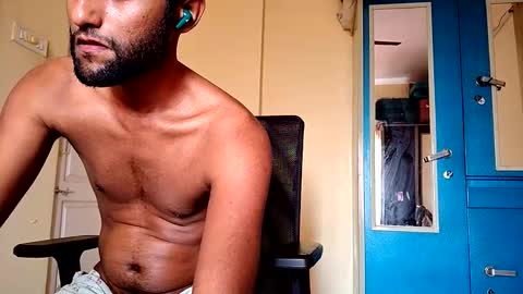 Tutu22 online show from 02.21.26