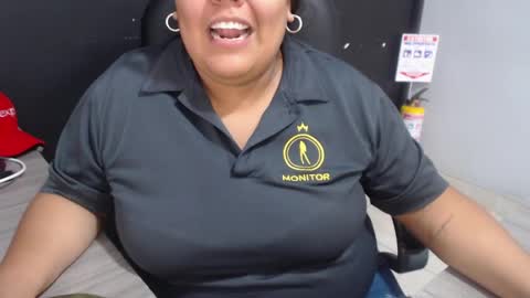 Snapshot of angy_ro12 chatting on 04.18.26 angy online show from 04.18.26