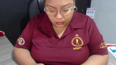 Snapshot of angy_ro12 chatting on 05.05.26 angy online show from 05.05.26