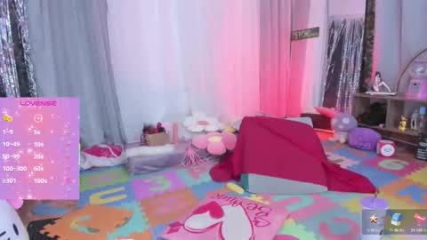 Snapshot of anhala_ chatting on 05.14.26 Anhala Rivera online show from 05.14.26