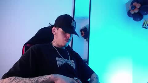 anhonymus online show from 10.15.25