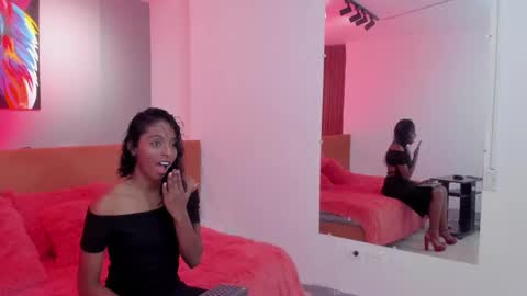 Snapshot of aniie_bby_4u chatting on 09.19.25 Any online show from 09.19.25