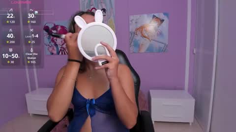 Snapshot of aniie_princess_18 chatting on 02.08.26 anni online show from 02.08.26