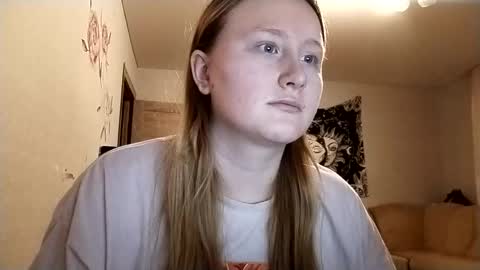 Snapshot of anika_lipps chatting on 11.03.25 Anika online show from 11.03.25