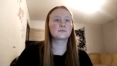 Snapshot of anika_lipps chatting on 05.15.26 Anika online show from 05.15.26