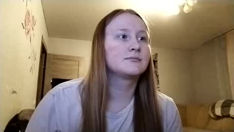 Snapshot of anika_lipps chatting on 05.21.26 Anika online show from 05.21.26