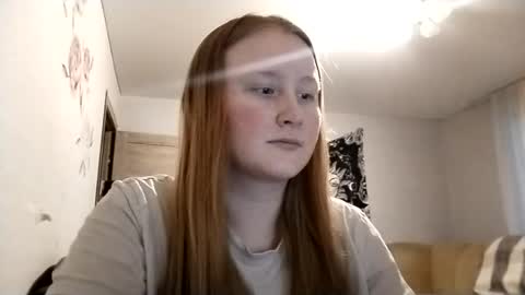 Snapshot of anika_lipps chatting on 05.26.26 Anika online show from 05.26.26