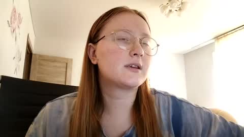 Snapshot of anika_lipps chatting on 06.27.26 Anika online show from 06.27.26