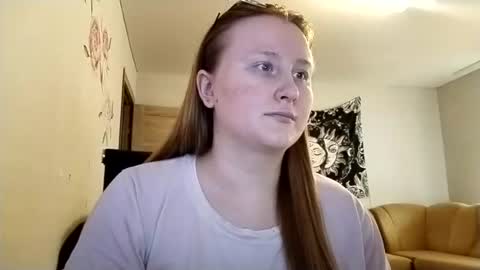 Snapshot of anika_lipps chatting on 07.18.26 Anika online show from 07.18.26