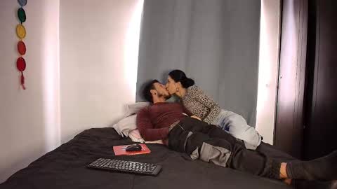 Anika And Lowen Your Thumbs Up Are Super Important For Us  online show from 10.16.25