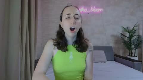 anikabloom online show from 01.13.25