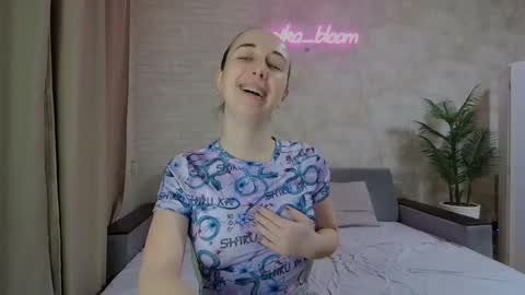 anikabloom online show from 01.25.25