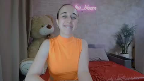 anikabloom online show from 03.10.25