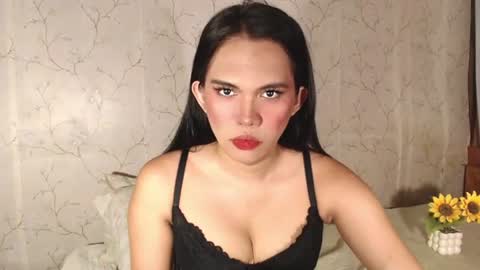 Snapshot of anikkafox chatting on 06.28.26 Nikka online show from 06.28.26