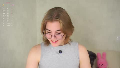 AnishaVivo online show from 02.04.26