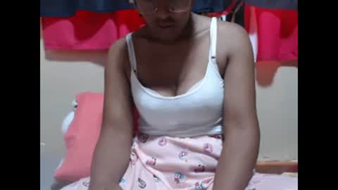 Snapshot of anishey chatting on 12.11.24 anishey online show from 12.11.24