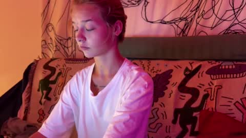 anita__hills online show from 03.04.25