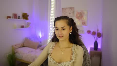 Anita Grey online show from 10.24.25