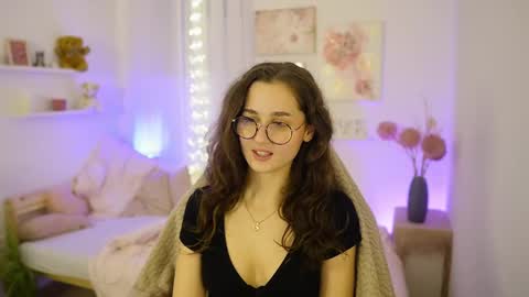 Anita Grey online show from 11.30.25