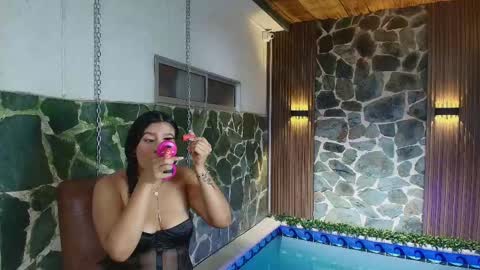 Dania Lpez online show from 04.22.26