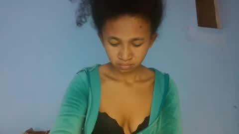 Snapshot of anitaazzh chatting on 07.17.26 anitaazzh online show from 07.17.26