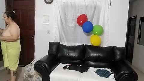 Anitabig69 online show from 12.14.25