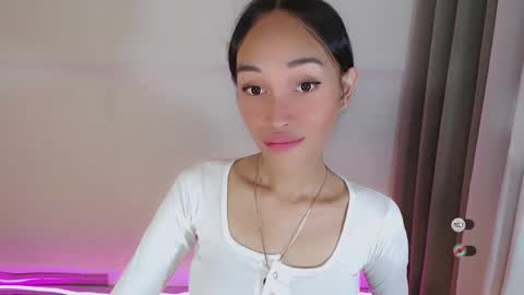 Snapshot of anitaguen chatting on 12.21.24 anita online show from 12.21.24