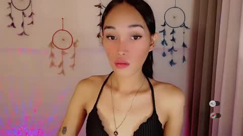 Snapshot of anitaguen chatting on 01.04.25 anita online show from 01.04.25