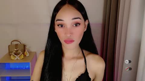 Snapshot of anitaguen chatting on 02.02.25 anita online show from 02.02.25