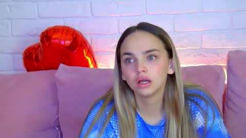 Snapshot of anitaventure chatting on 09.25.25 AnitaVenture online show from 09.25.25