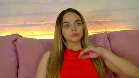 Snapshot of anitaventure chatting on 11.06.25 AnitaVenture online show from 11.06.25