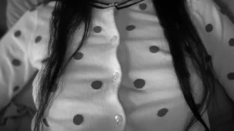 Snapshot of anje_forsexytime chatting on 06.18.26 Anje online show from 06.18.26
