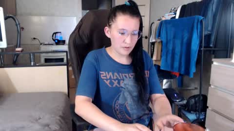 Snapshot of ankey_rayah chatting on 07.13.26 Nameless online show from 07.13.26