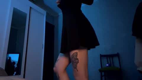 AnmiXHot online show from 11.03.25