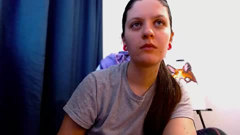 Snapshot of ann_mikele chatting on 01.10.26 Ann online show from 01.10.26