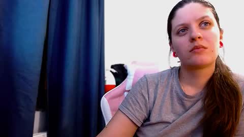 Snapshot of ann_mikele chatting on 01.14.26 Ann online show from 01.14.26