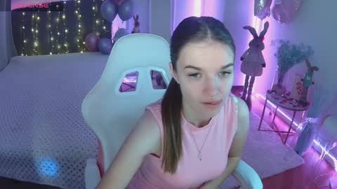ann_woood online show from 03.18.26