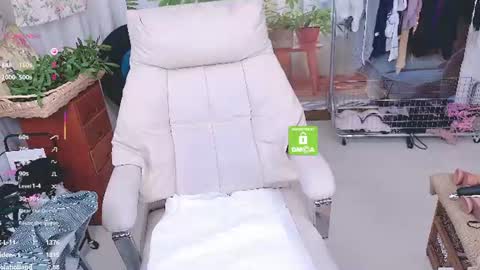 Snapshot of anna6513812 chatting on 06.15.26 anna6513812 online show from 06.15.26