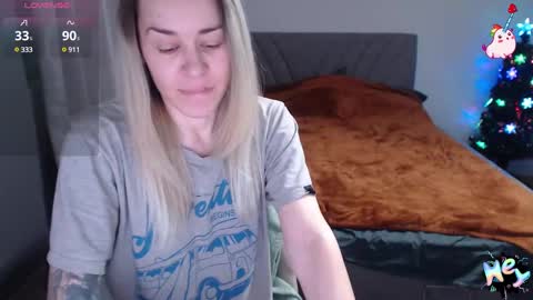 Snapshot of anna_ana chatting on 12.20.24 Anadirectgirl online show from 12.20.24