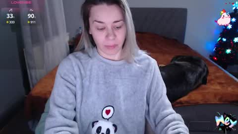 Snapshot of anna_ana chatting on 12.27.24 Anadirectgirl online show from 12.27.24