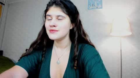 Snapshot of anna_in_wonderworld chatting on 12.06.24 Annanext stream 3th of Dec online show from 12.06.24