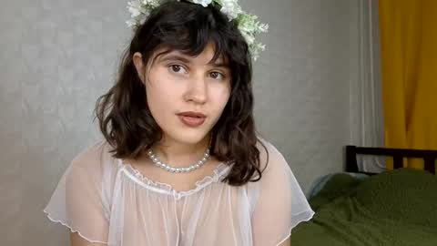 Snapshot of anna_in_wonderworld chatting on 12.24.24 Annanext stream 3th of Dec online show from 12.24.24