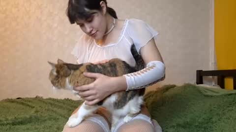 Snapshot of anna_in_wonderworld chatting on 02.24.25 Annanext stream 3th of Dec online show from 02.24.25