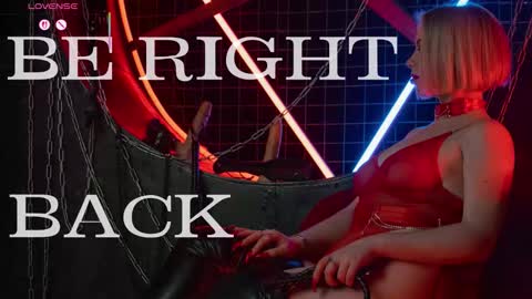 Snapshot of anna_maxwell chatting on 02.03.26 Anna online show from 02.03.26