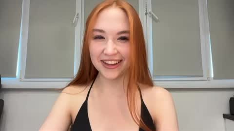 Snapshot of anna_raspberry chatting on 06.02.26 Anne online show from 06.02.26