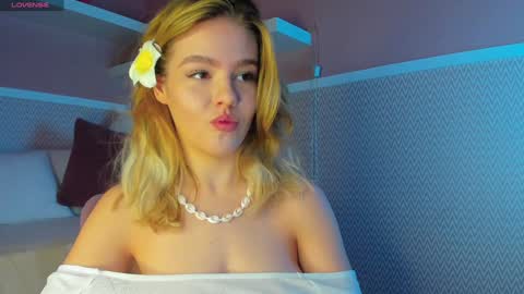 Anna online show from 01.31.25