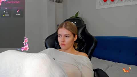 Anna online show from 02.23.25