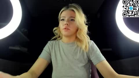 Anna online show from 12.16.25