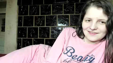 annaahcharm online show from 12.16.24